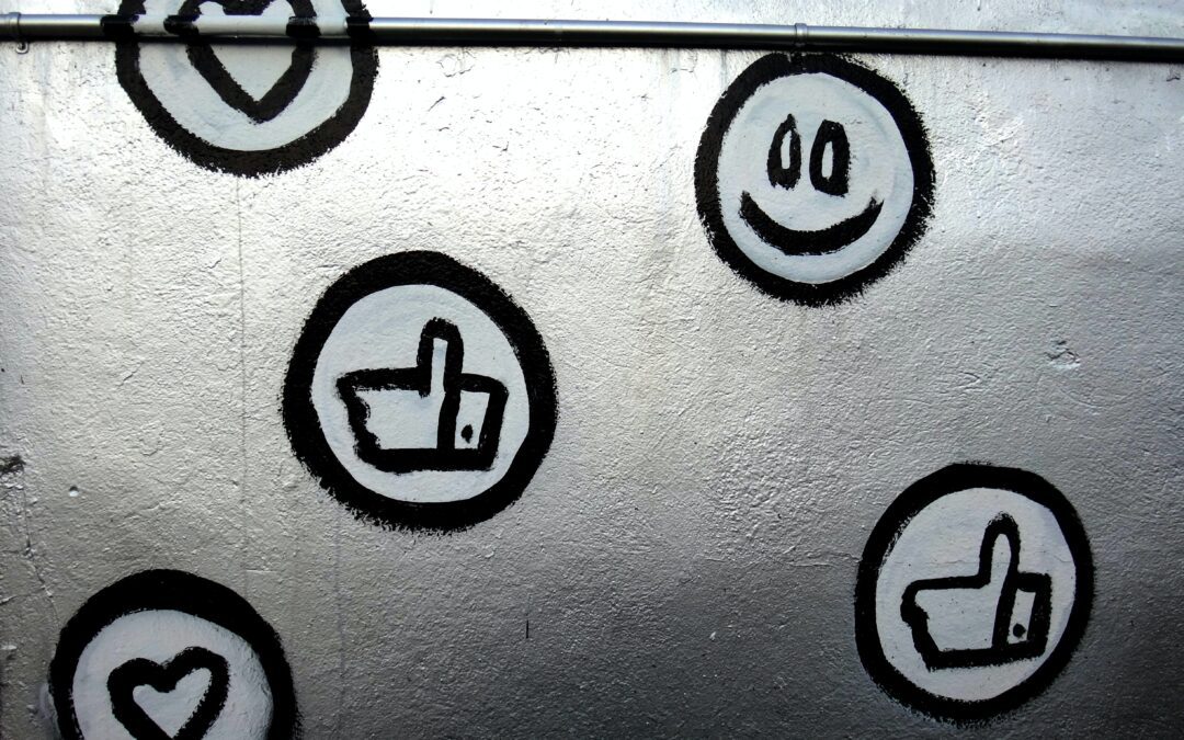Likes, Friends & Customers